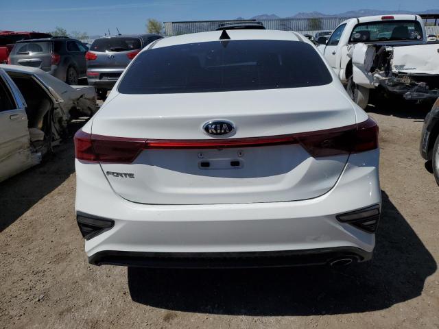 3KPF24ADXME266748 KIA FORTE FE