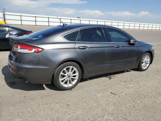 3FA6P0SU1KR202330 Ford FUSION TIT