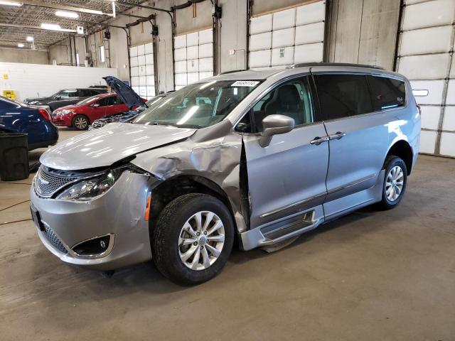Auction sale of the 2019 Chrysler Pacifica Touring L, vin: 00000000000000000, lot number: 56495114