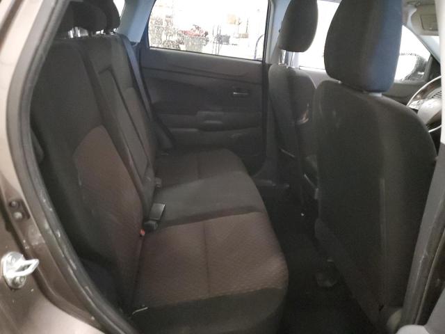 JA4AR3AU2KU031382 Mitsubishi Outlander Sport Es
