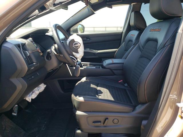 5N1DR3BD7PC232432 Nissan Pathfinder Sv