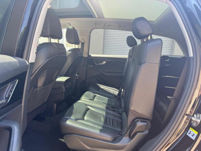 WA1LAAF78HD002856 Audi Q7 Premium Plus