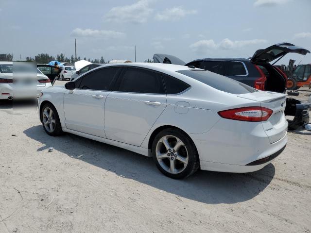 3FA6P0HD5FR261636 Ford FUSION SE