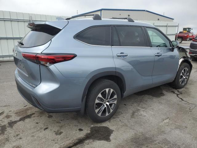 5TDGZRBH9MS121690 Toyota Highlander Xle