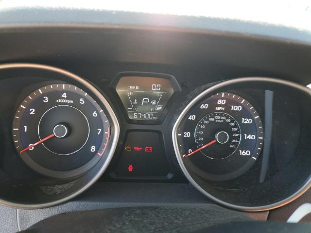 5NPDH4AE2FH643313 Hyundai ELANTRA SE