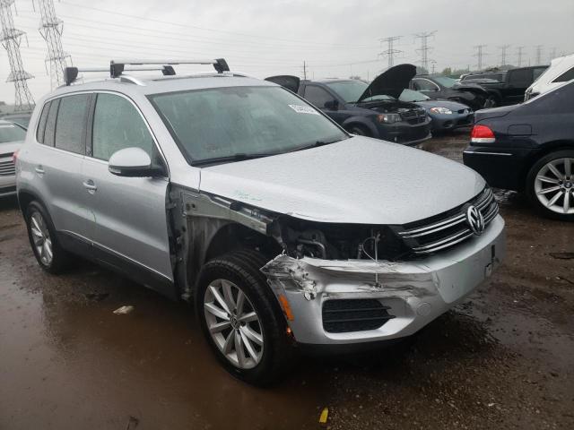WVGRV7AX3HK007260 Volkswagen Tiguan Wolfsburg