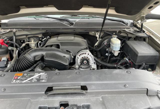 1GNSCJE04ER227409 Chevrolet Suburban C1500 Lt