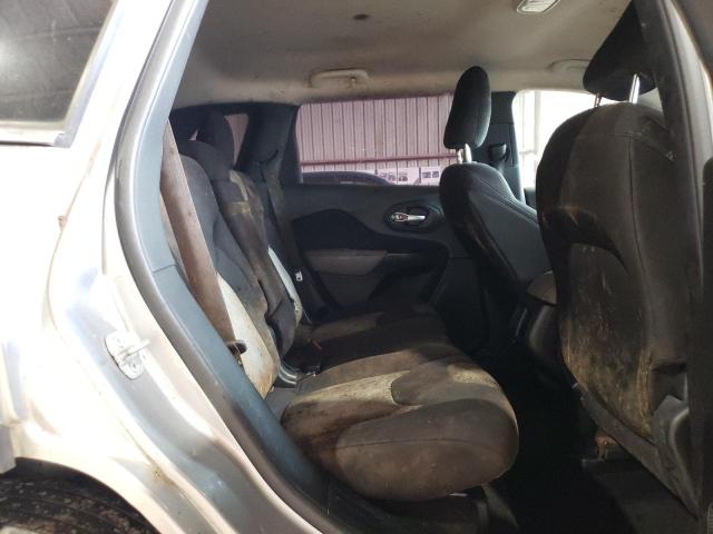 1C4PJLCB7EW288579 Jeep Cherokee Latitude