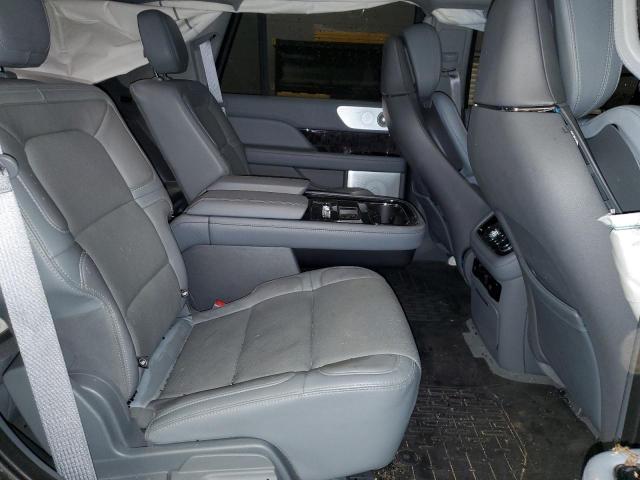 5LMJJ2LT2LEL18222 Lincoln Navigator Reserve