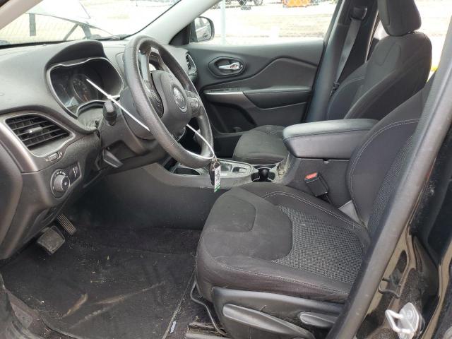 1C4PJLCB8KD149701 Jeep Cherokee Latitude