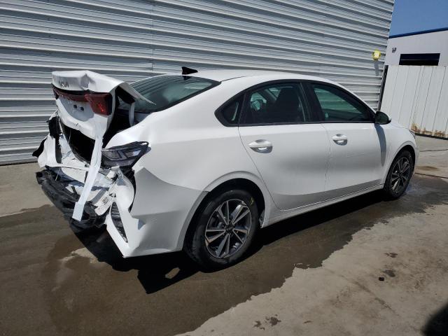 3KPF24AD4PE537369 KIA FORTE LX