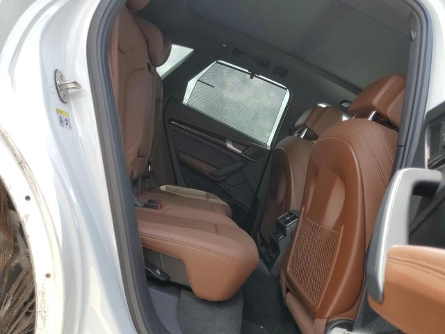 WA1BNAFY4K2050740 Audi Q5 Premium Plus