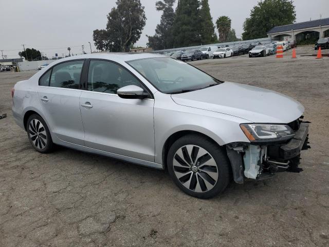3VW637AJ2FM327438 Volkswagen Jetta Hybrid