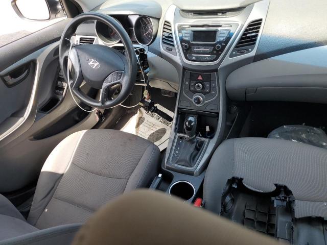 5NPDH4AE9GH717473 Hyundai ELANTRA SE