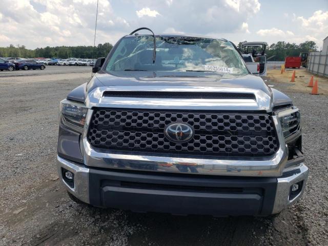 5TFDY5F18JX735857 Toyota Tundra Crewmax Sr5