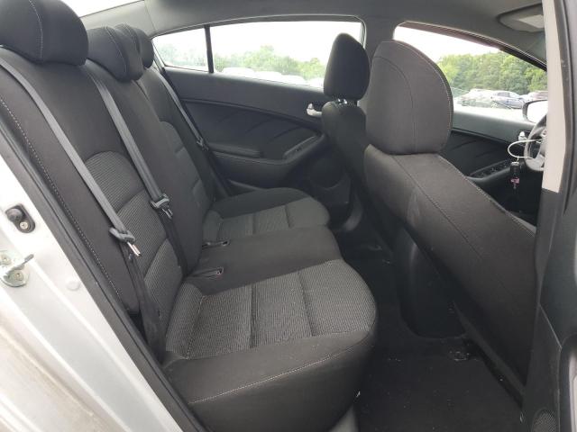3KPFK4A77HE069732 KIA FORTE LX