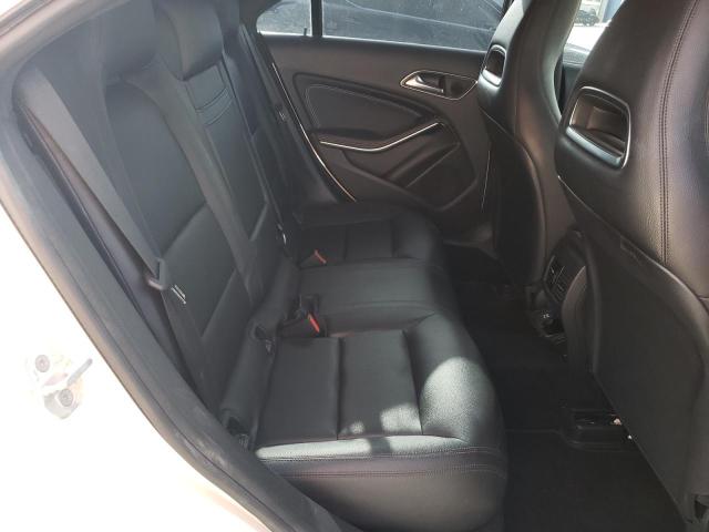 WDDSJ4GB4FN271200 Mercedes-Benz CLA 250 4MATIC