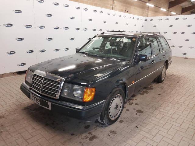 53206584 :رقم المزاد ، ***************** vin ، 1992 Mercedes Benz 300 Te مزاد بيع