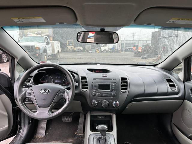 KNAFK4A6XF5366247 KIA FORTE LX