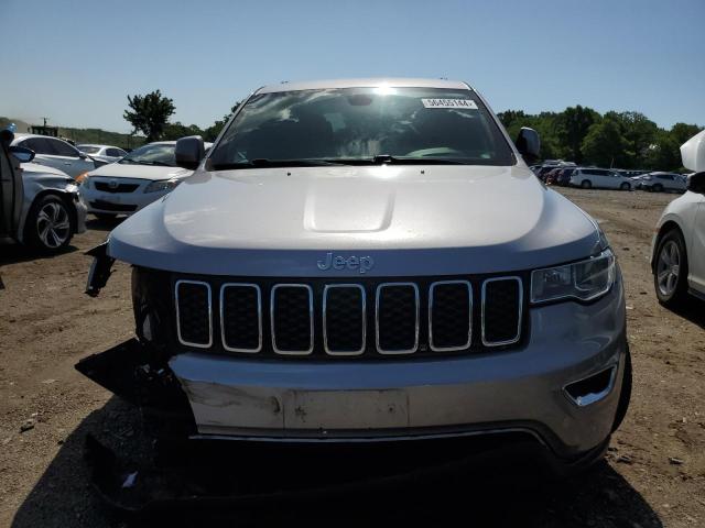 1C4RJFAG5JC505972 Jeep Grand Cherokee Laredo