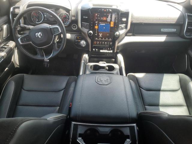 1C6SRFJT9KN698938 RAM 1500 Laie