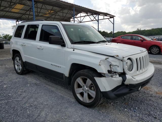 1C4NJPBB2GD738640 Jeep Patriot Sport