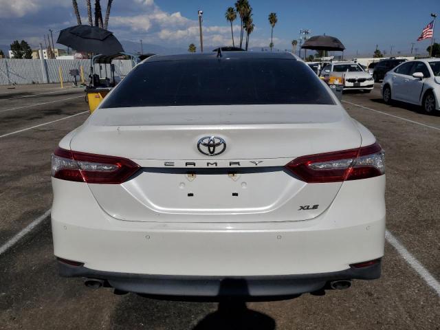 4T1BZ1HK8JU008590 Toyota CAMRY XSE