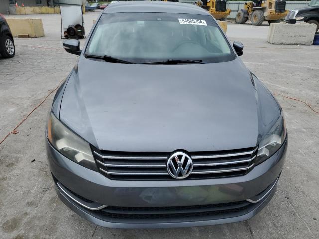 1VWBS7A31EC117674 Volkswagen PASSAT SE