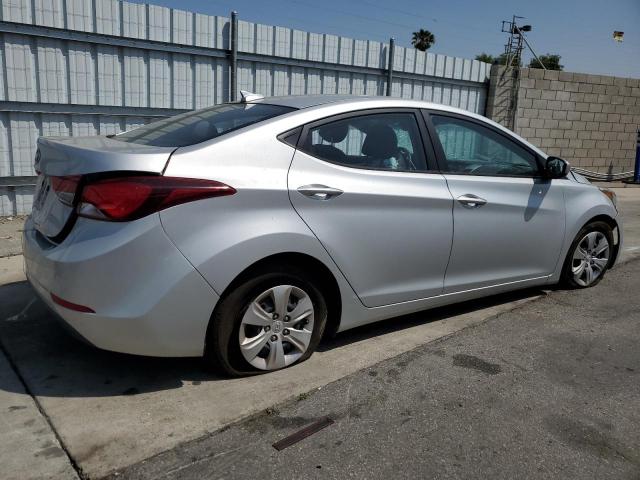 5NPDH4AE1GH757983 Hyundai ELANTRA SE
