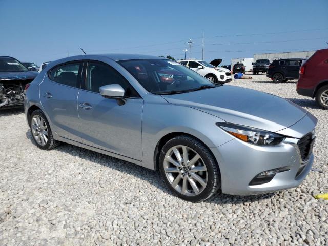 3MZBN1L7XHM117373 Mazda 3 TOURING