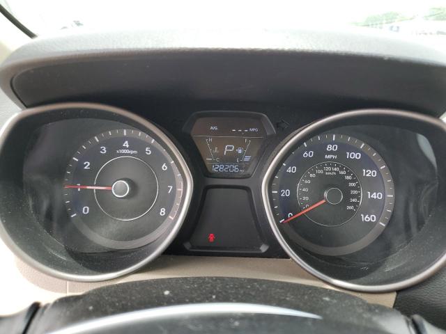 5NPDH4AE9FH574006 Hyundai ELANTRA SE