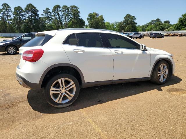 WDCTG4EB7GJ235682 Mercedes-Benz GLA 250
