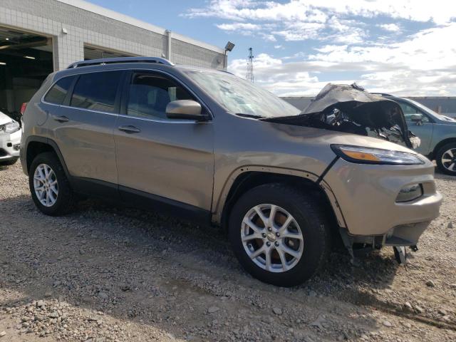 1C4PJMCS3HW626005 Jeep Cherokee Latitude
