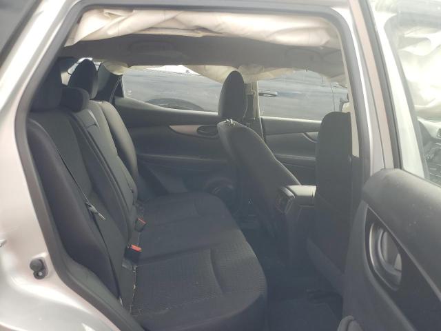 JN1BJ1CR2KW622334 Nissan Rogue Sport S