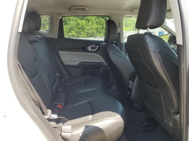 3C4NJDCB5NT165852 Jeep Compass Limited