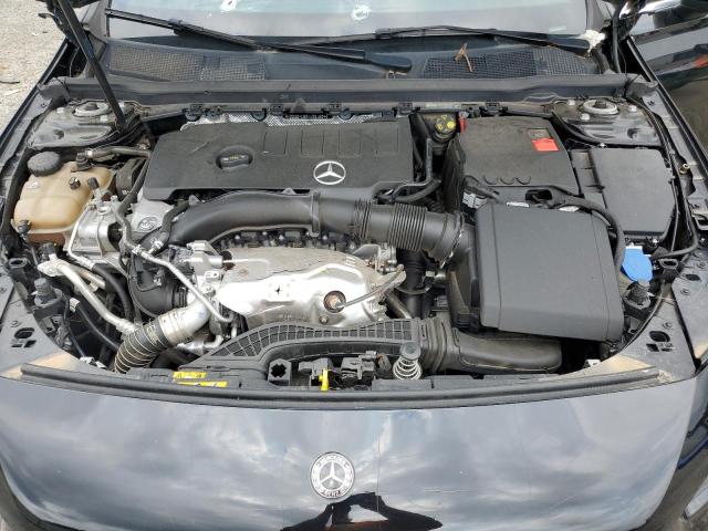 WDD3G4EB0KW021804 Mercedes-Benz A 220