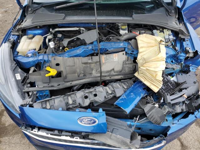 1FADP3M22JL277202 Ford FOCUS SEL