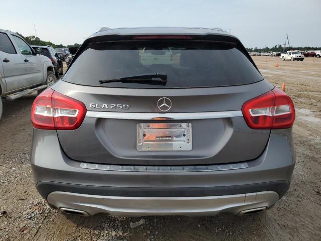 WDCTG4EB0HJ303774 Mercedes-Benz GLA 250