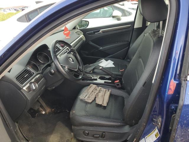1VWBT7A3XHC049988 Volkswagen PASSAT SE
