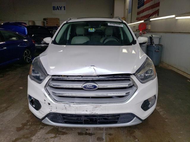 1FMCU0J99KUB20322 Ford Escape Titanium