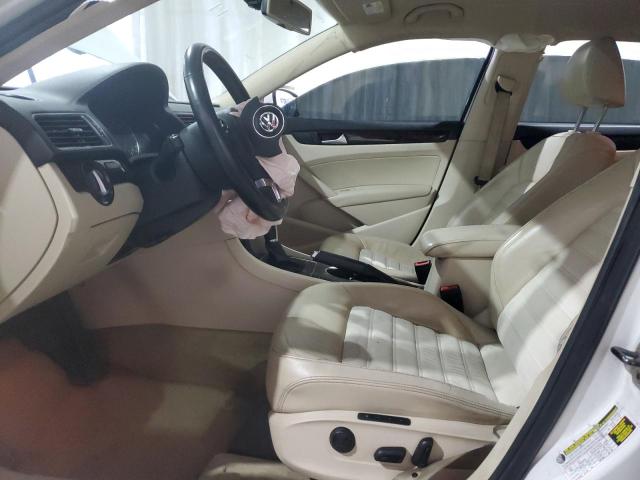 1VWCT7A38EC070404 Volkswagen PASSAT SEL