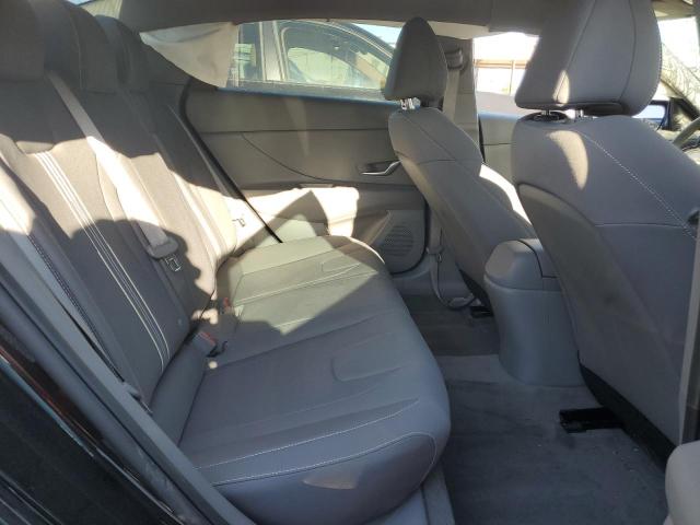 KMHLM4AG4PU377904 Hyundai ELANTRA SEL