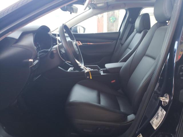 3MZBPBDM8PM381047 Mazda 3 Premium