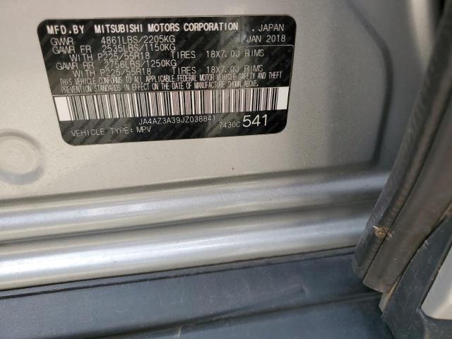 JA4AZ3A39JZ038841 Mitsubishi Outlander Se