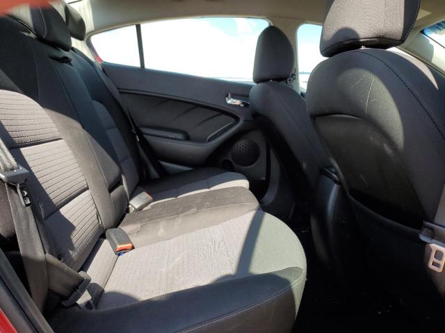 KNAFX4A6XG5574082 KIA FORTE LX