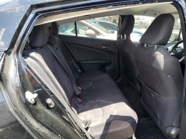 JTDKARFUXJ3063918 Toyota Prius
