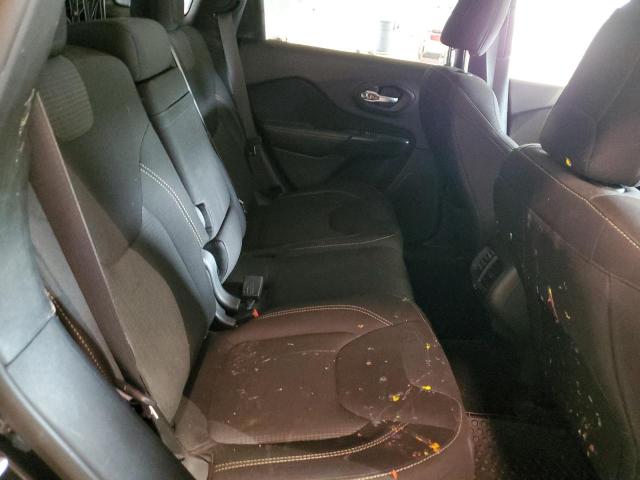 1C4PJLCB2GW113790 Jeep Cherokee Latitude