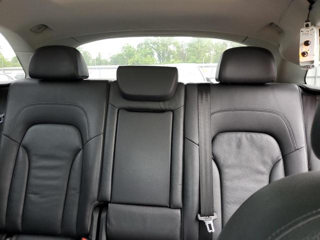 WA1DGAFP8EA053970 Audi Q5 Premium Plus