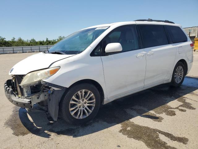 Auction sale of the 2011 Toyota Sienna Xle, vin: 5TDYK3DCXBS009615, lot number: 53496804
