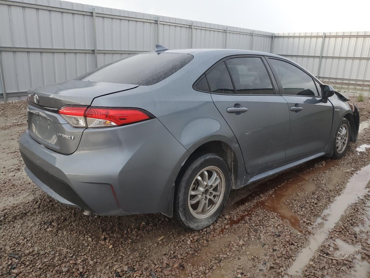JTDEBRBE4LJ016195 Toyota COROLLA LE